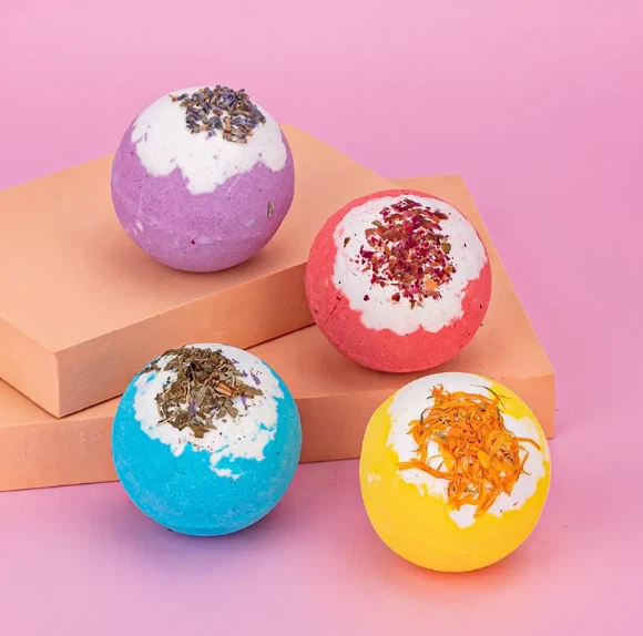 Kupke bombe s laticama cvijeća